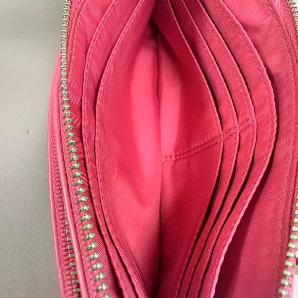 COACH Bleecker Edgepaint Double Zip Wallet Wristlet - EUC - Picture 11 of 14